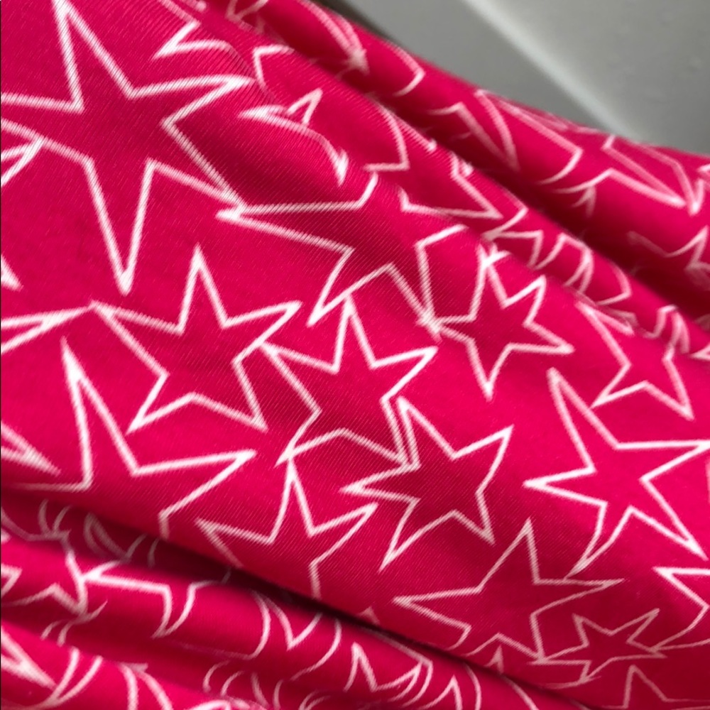 Lularoe Classic T - Picture 2 of 3